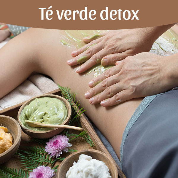 Tratamiento de exfoliación desintoxicante que aprovecha las propiedades antioxidantes, diuréticas y relajantes de las sales y el té verde, combinadas con un masaje gentil.